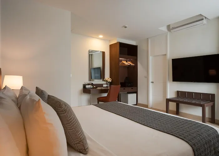 The Legacy Nana Sukhumvit, Aspira Collection Hotel 4*
