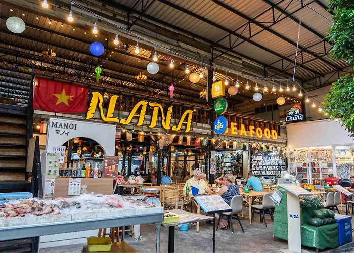 ホテル The Legacy Nana Sukhumvit, Aspira Collection 4*