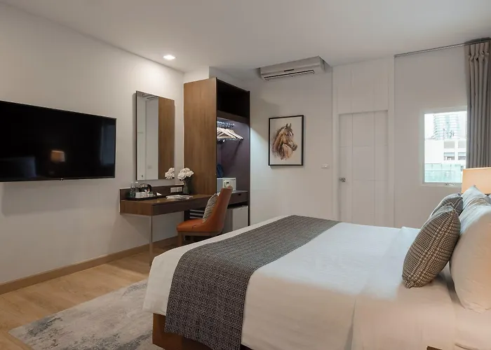 The Legacy Nana Sukhumvit, Aspira Collection 4*